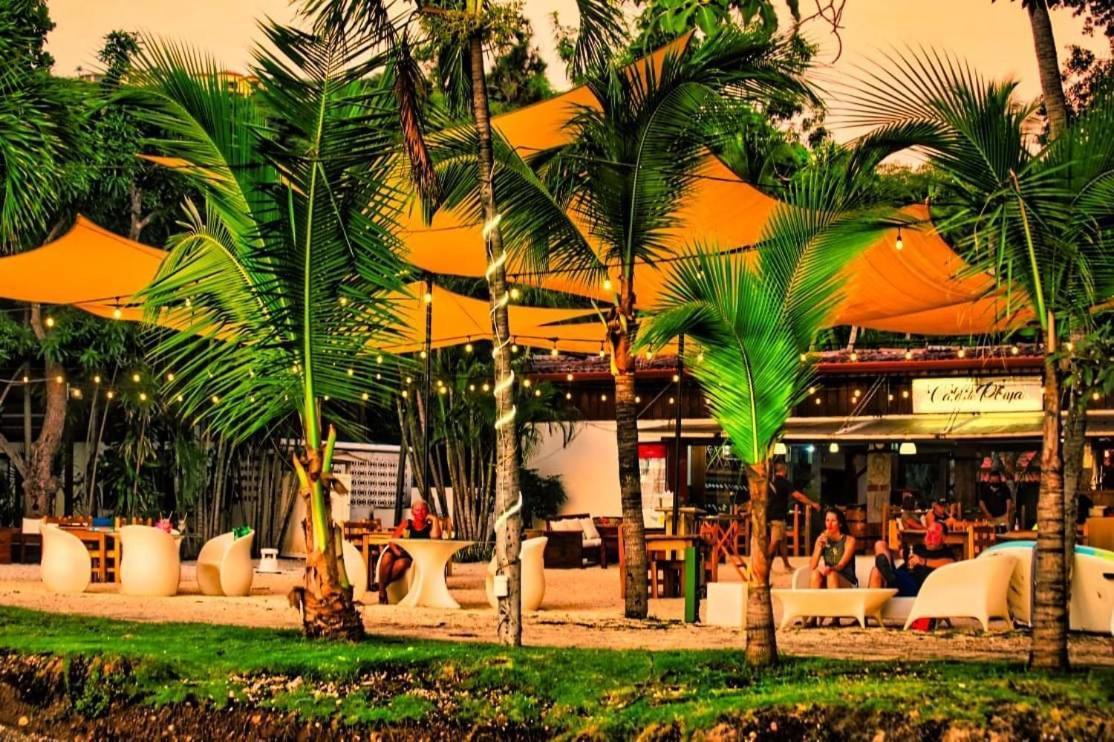 Cafe De Playa Beach Front Hotel Coco Eksteriør bilde